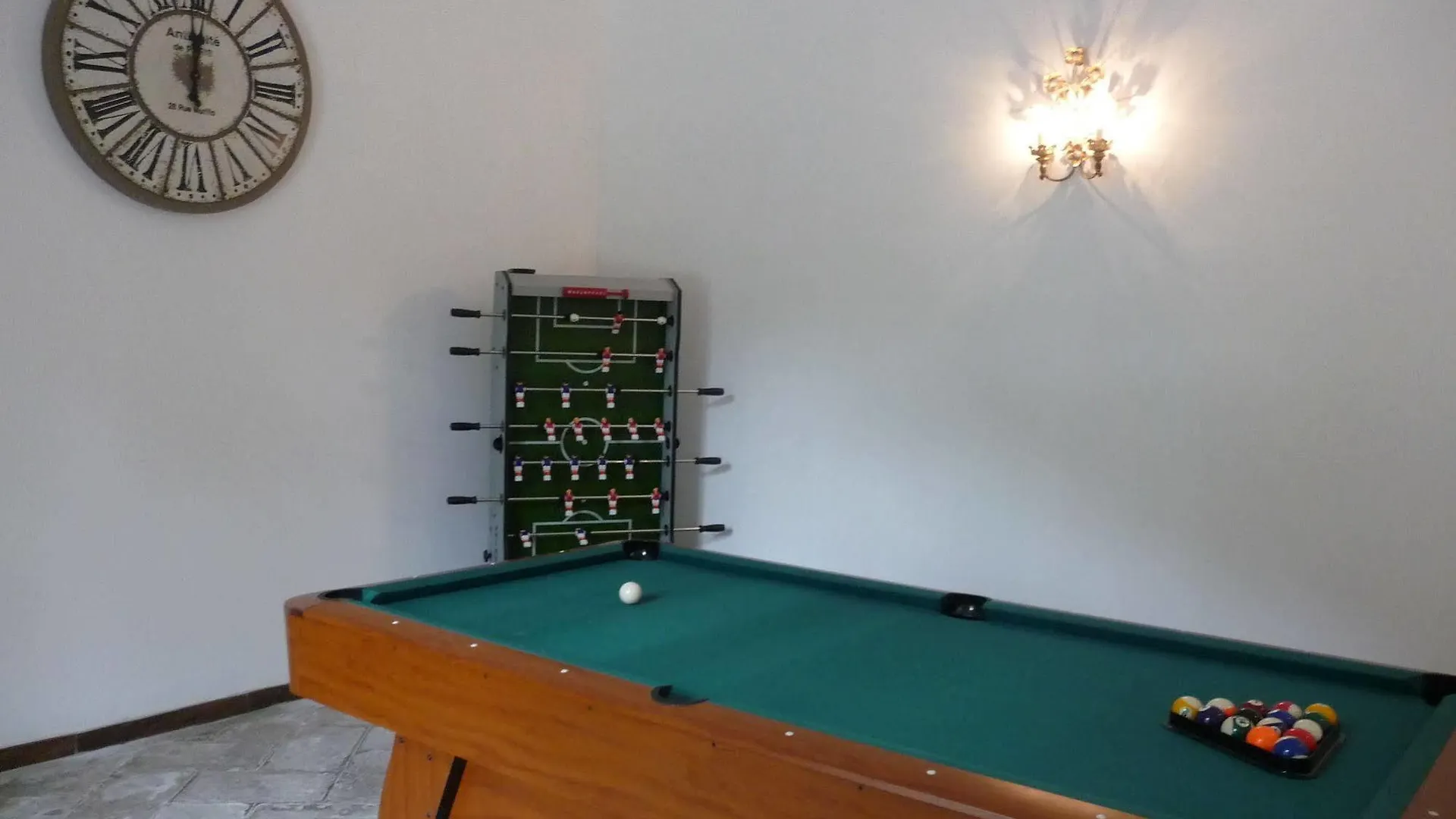 Chateau De Kervoazec - Chambres D'Hotes Saint-Goazec Bed & Breakfast